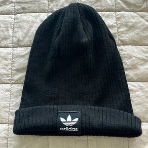 Adidas beanie